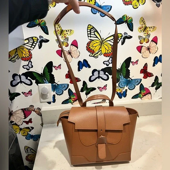 Like new! Senreve Brown Satchel with Structured Design - Picture 8 of 13